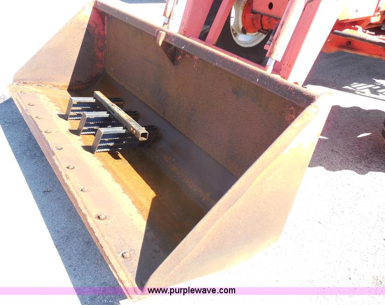 image for item I1368 1998 Ford 7740SL MFWD tractor