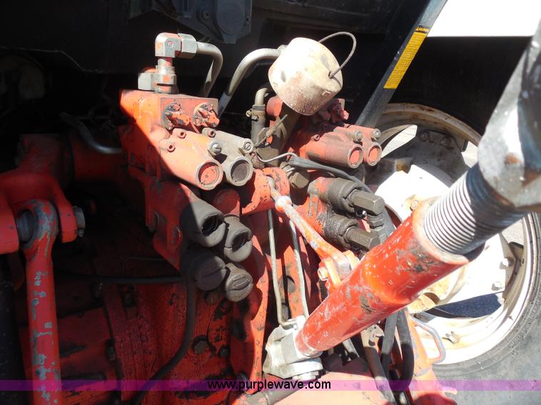 image for item I1368 1998 Ford 7740SL MFWD tractor