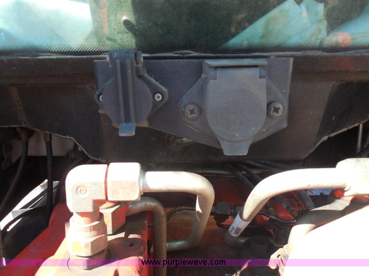 image for item I1368 1998 Ford 7740SL MFWD tractor