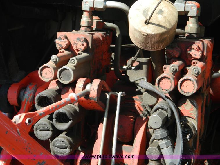 image for item I1368 1998 Ford 7740SL MFWD tractor