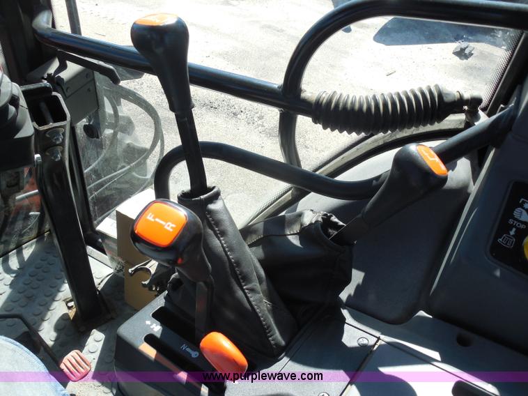 image for item I1369 1998 Ford 7740SL MFWD tractor