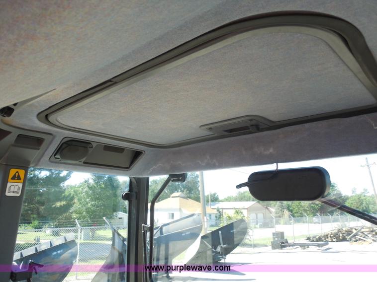 image for item I1369 1998 Ford 7740SL MFWD tractor