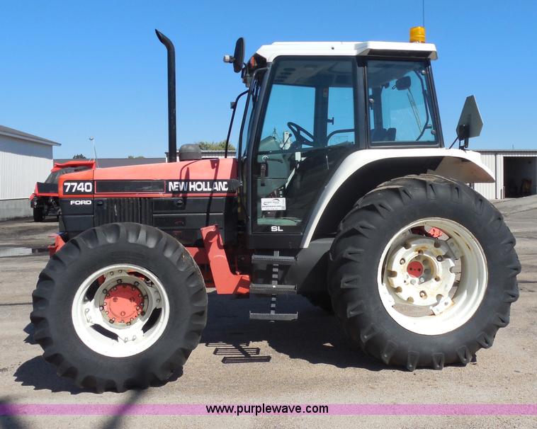 image for item I1370 1998 Ford 7740SL MFWD tractor
