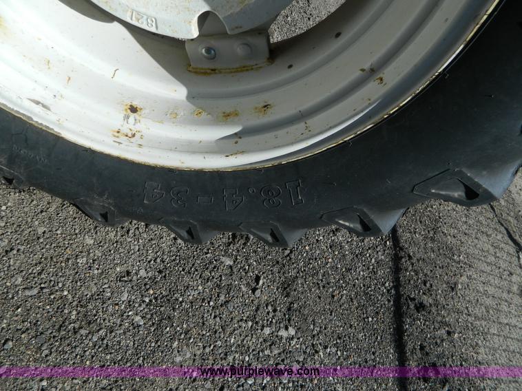 image for item I1370 1998 Ford 7740SL MFWD tractor