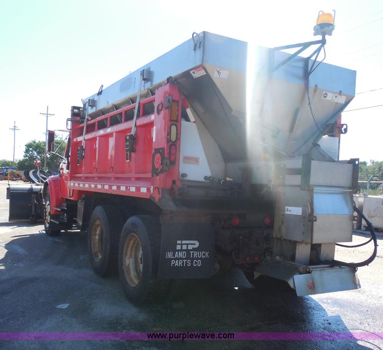 image for item I1373 1999 International 4900 dump truck