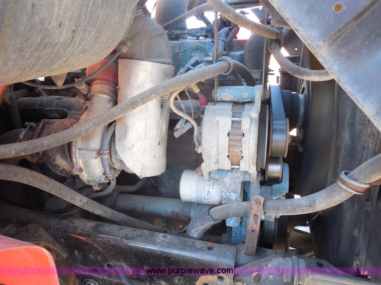 image for item I1373 1999 International 4900 dump truck