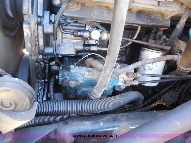 image for item I1373 1999 International 4900 dump truck