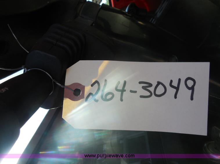 image for item I1373 1999 International 4900 dump truck