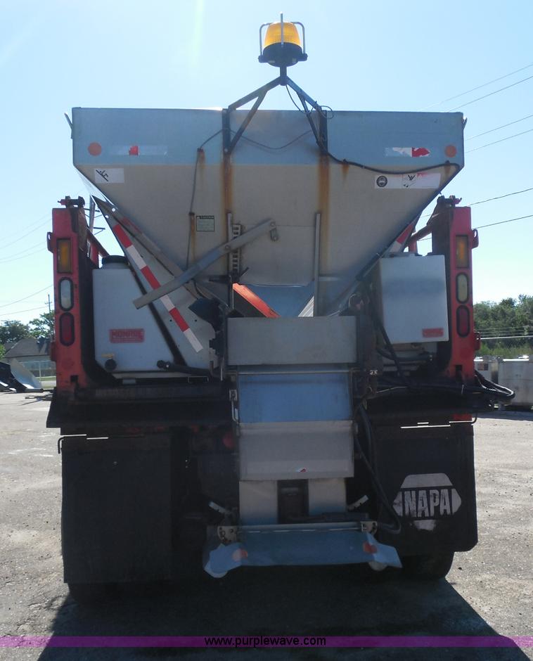 image for item I1375 1999 International 4900 dump truck