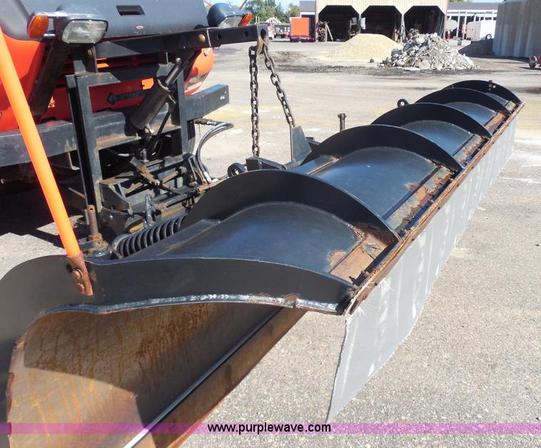 image for item I1375 1999 International 4900 dump truck