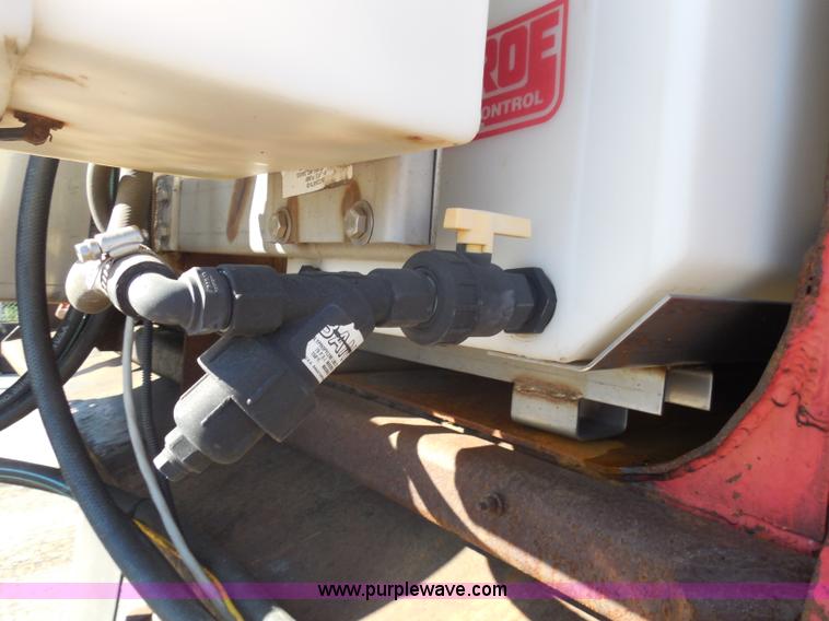 image for item I1377 1999 International 4900 dump truck