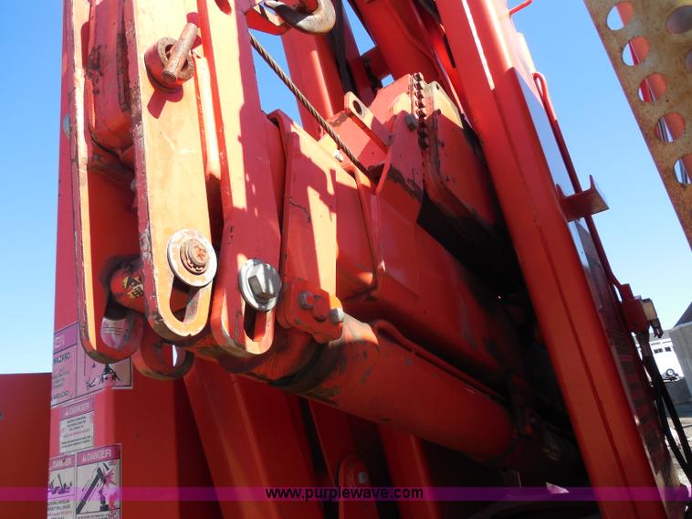 image for item I1378 1994 Ford LNT8000 tilt bed truck