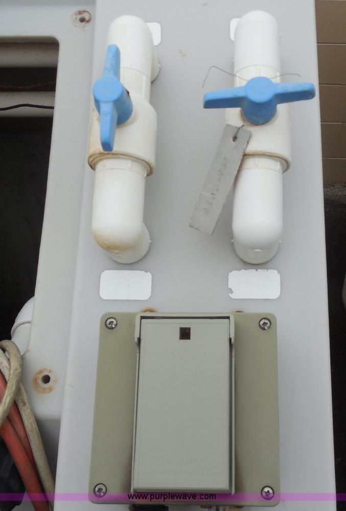 image for item I1391 1998 Varitech Industries SB600 salt brine mixer