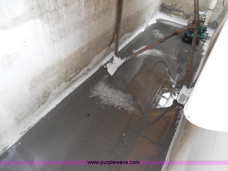 image for item I1391 1998 Varitech Industries SB600 salt brine mixer