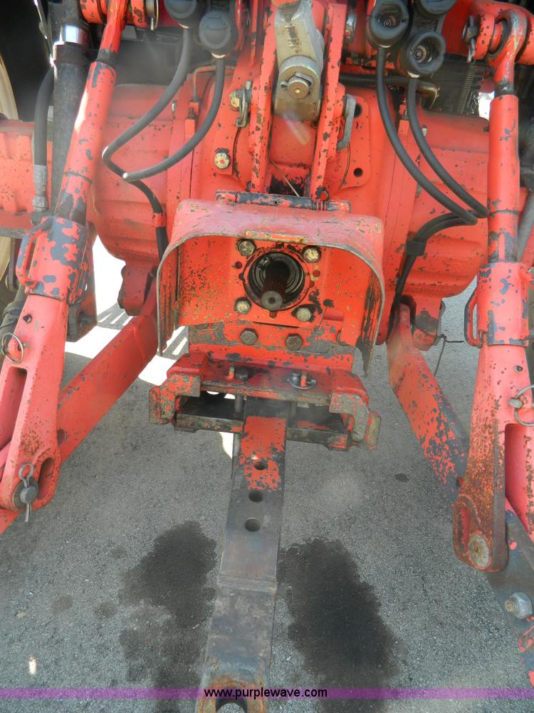 image for item I1396 1999 Ford TS100 tractor