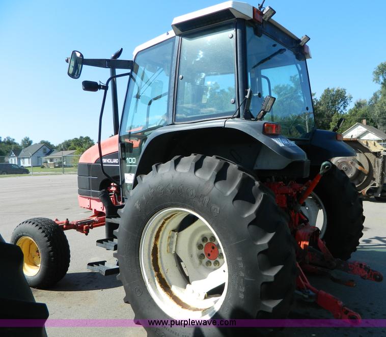 image for item I1396 1999 Ford TS100 tractor