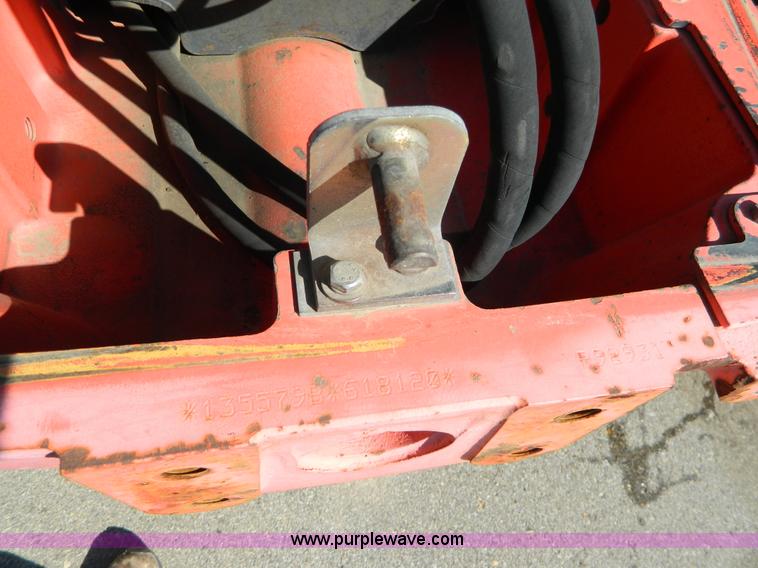 image for item I1396 1999 Ford TS100 tractor