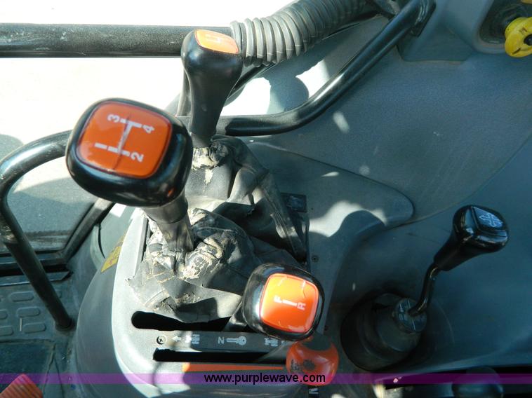 image for item I1396 1999 Ford TS100 tractor