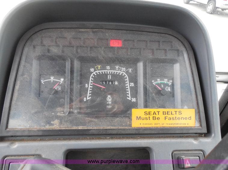 image for item I1398 1999 Ford TS100 tractor