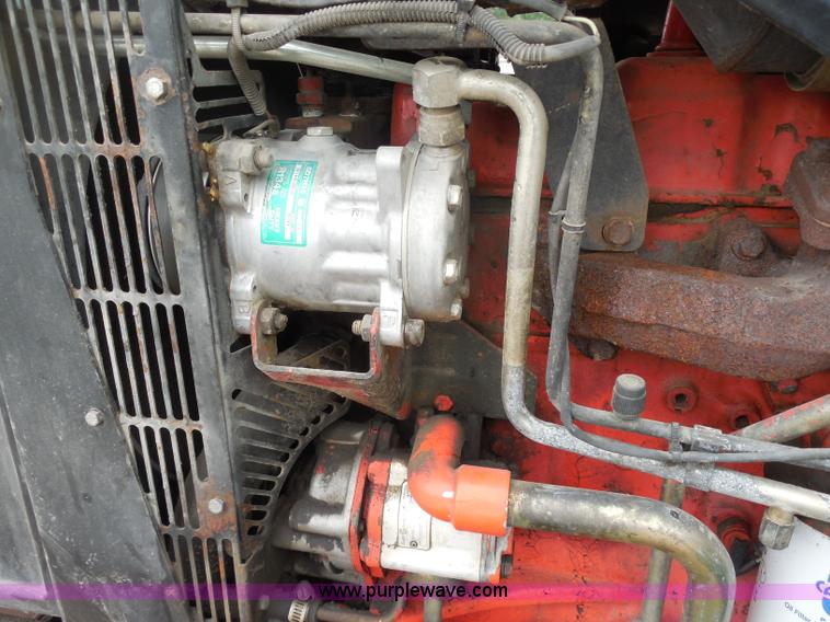 image for item I1398 1999 Ford TS100 tractor