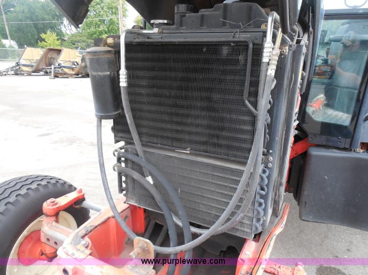 image for item I1398 1999 Ford TS100 tractor