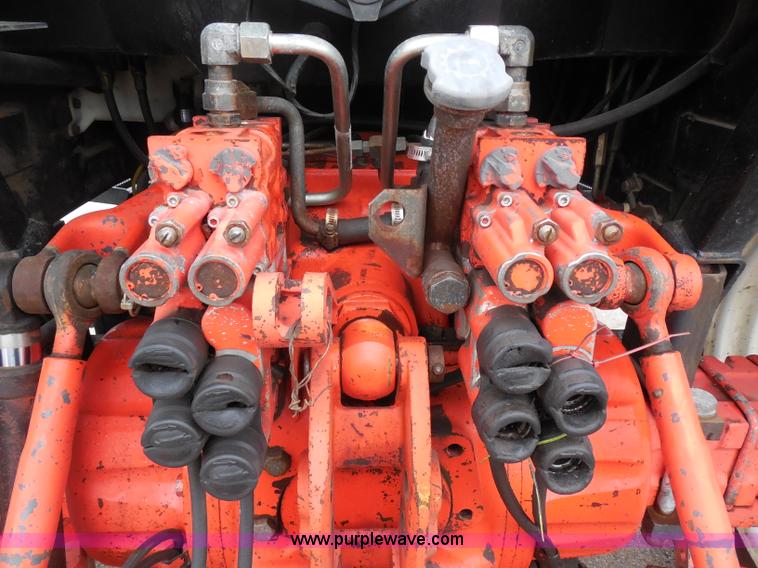 image for item I1398 1999 Ford TS100 tractor