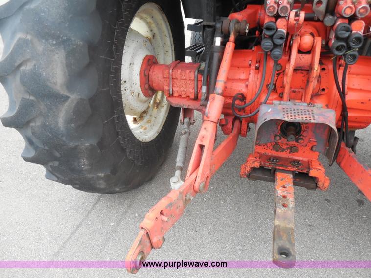 image for item I1398 1999 Ford TS100 tractor