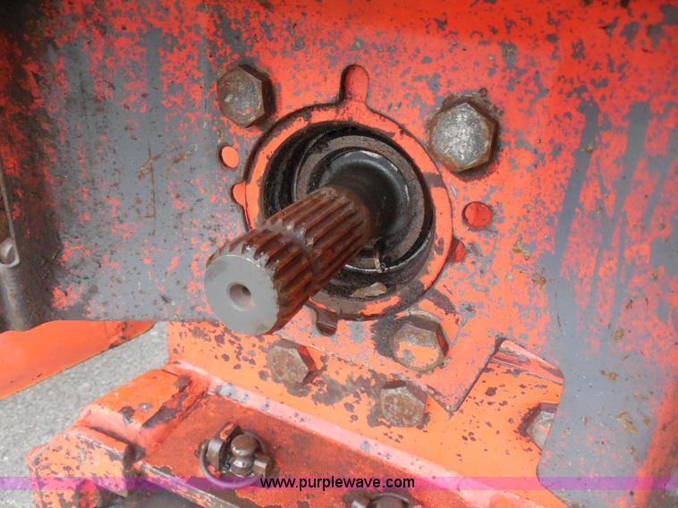 image for item I1398 1999 Ford TS100 tractor