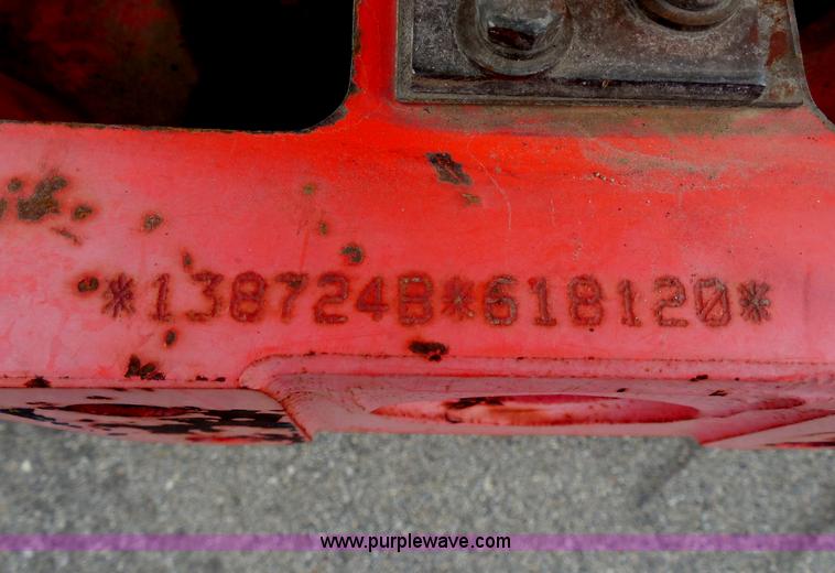 image for item I1398 1999 Ford TS100 tractor