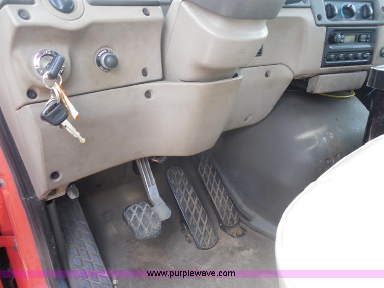 image for item I1411 2002 Sterling LT9500 semi truck