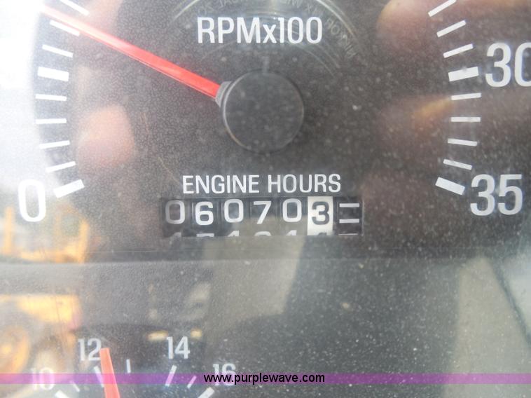 image for item I1411 2002 Sterling LT9500 semi truck