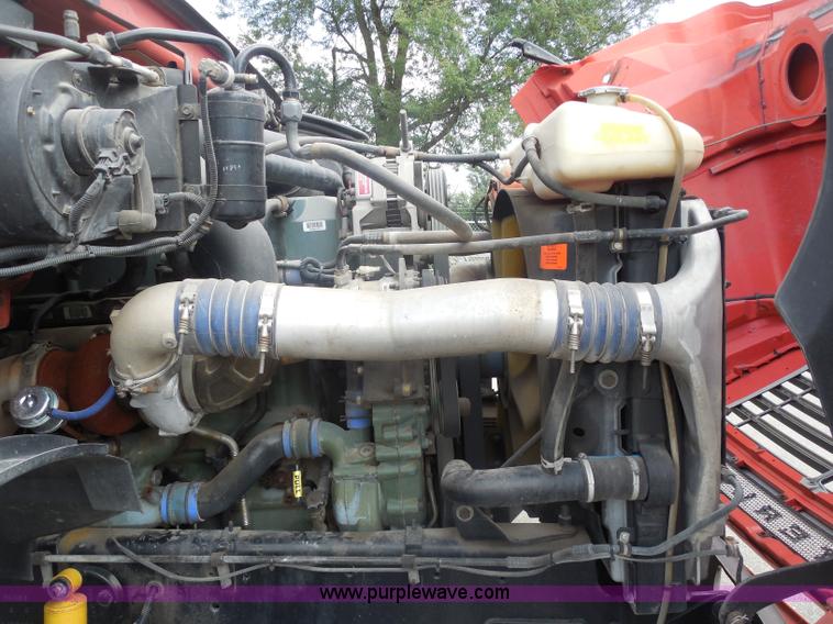 image for item I1411 2002 Sterling LT9500 semi truck