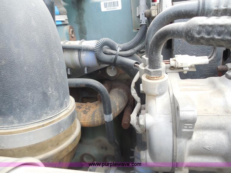 image for item I1411 2002 Sterling LT9500 semi truck