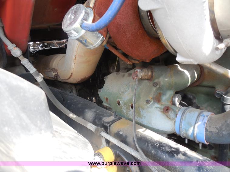 image for item I1411 2002 Sterling LT9500 semi truck