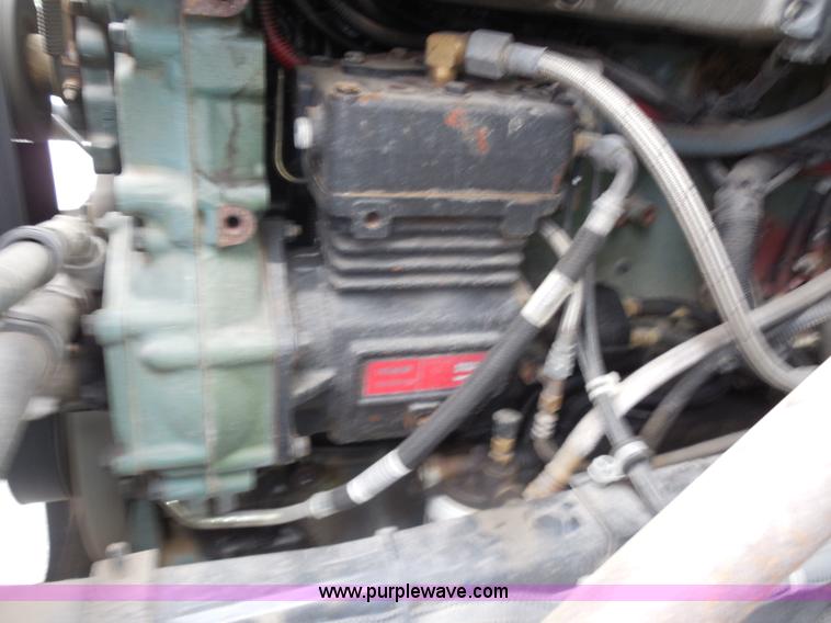 image for item I1411 2002 Sterling LT9500 semi truck