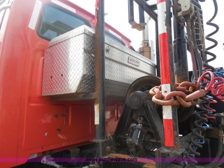 image for item I1411 2002 Sterling LT9500 semi truck