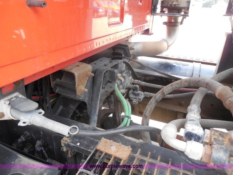 image for item I1411 2002 Sterling LT9500 semi truck