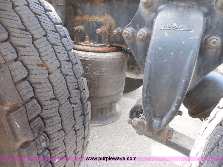 image for item I1411 2002 Sterling LT9500 semi truck