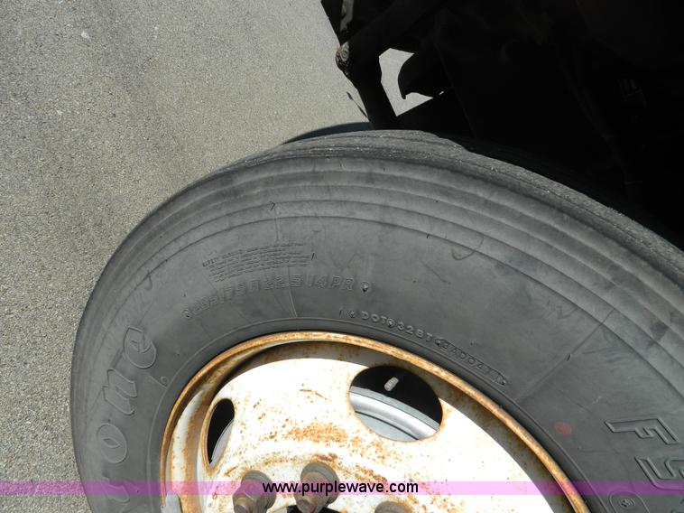 image for item I1411 2002 Sterling LT9500 semi truck