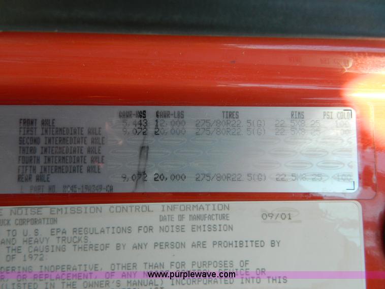 image for item I1411 2002 Sterling LT9500 semi truck