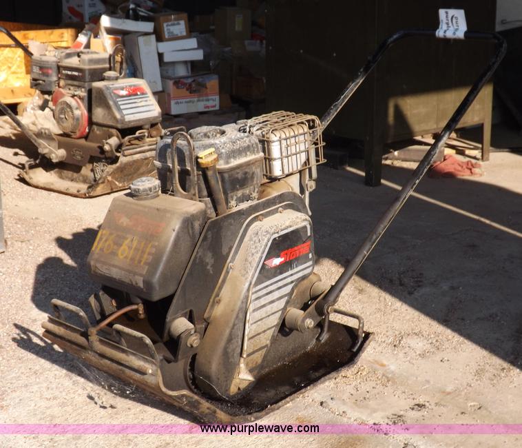 image for item I7518 2001 Stone S38A vibrator plate compactor