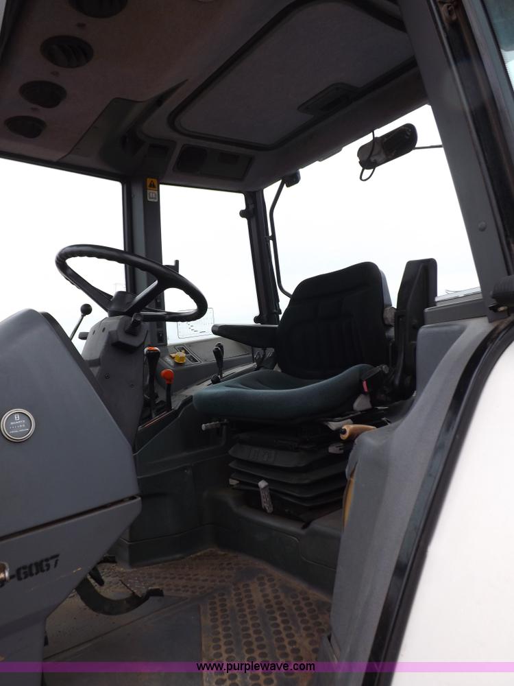 image for item I7525 1998 Ford New Holland 7740SL MFWD tractor