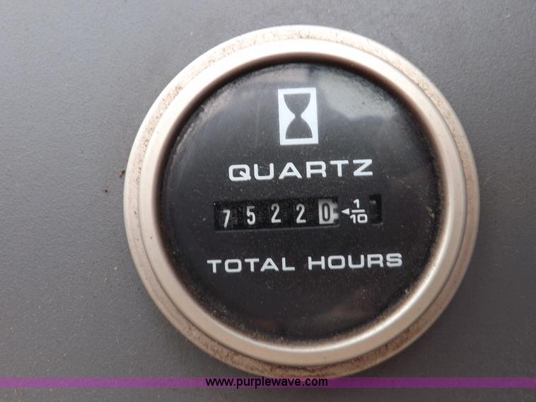 image for item I7525 1998 Ford New Holland 7740SL MFWD tractor