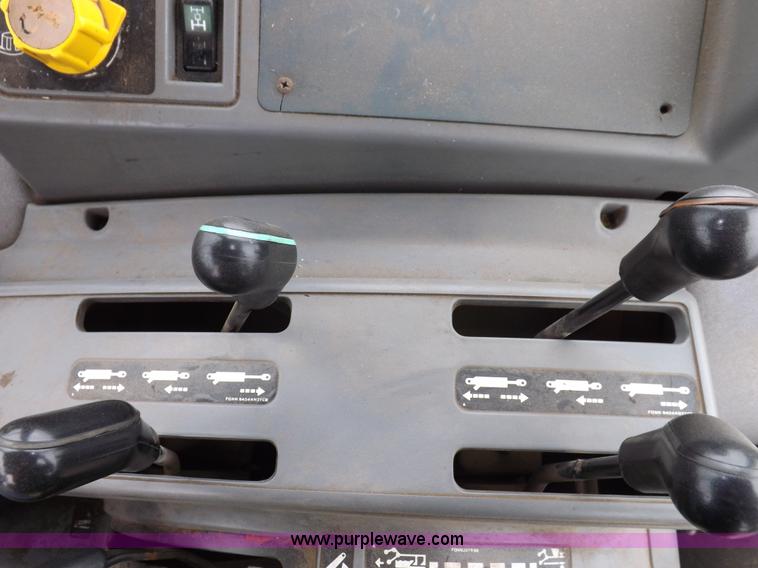 image for item I7525 1998 Ford New Holland 7740SL MFWD tractor