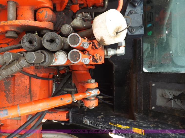 image for item I7525 1998 Ford New Holland 7740SL MFWD tractor