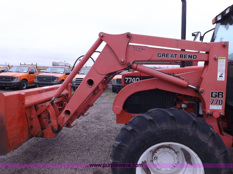 image for item I7525 1998 Ford New Holland 7740SL MFWD tractor