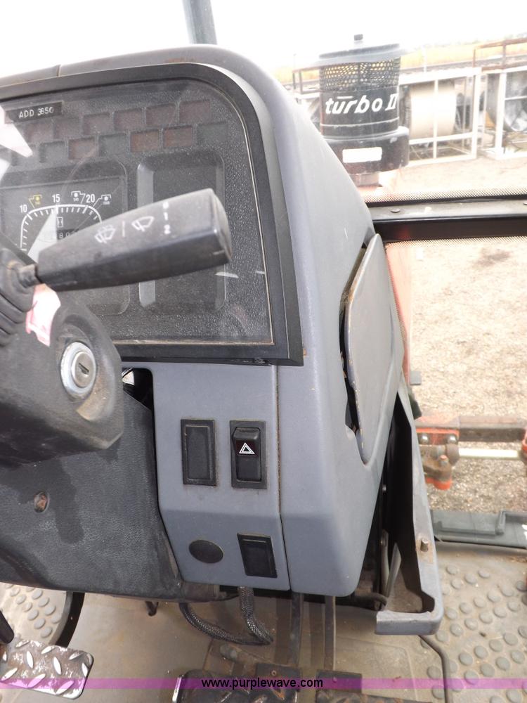 image for item I7526 1997 Ford New Holland 6640SL tractor