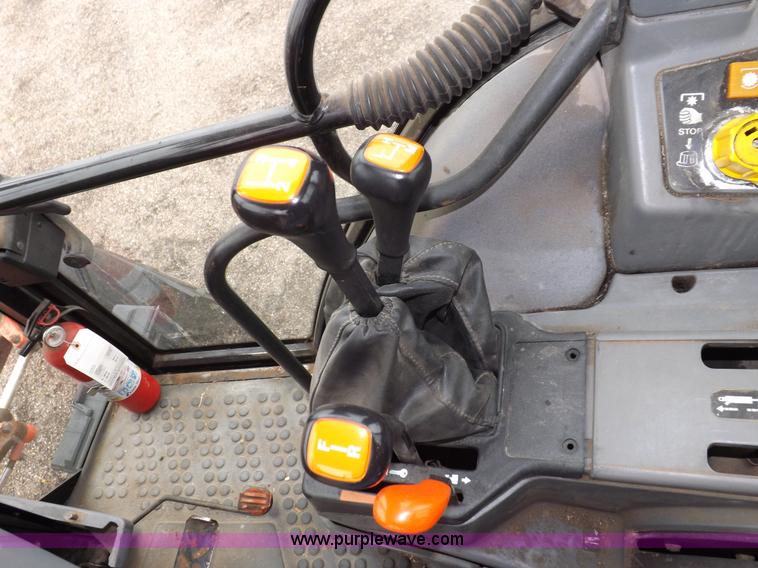 image for item I7526 1997 Ford New Holland 6640SL tractor