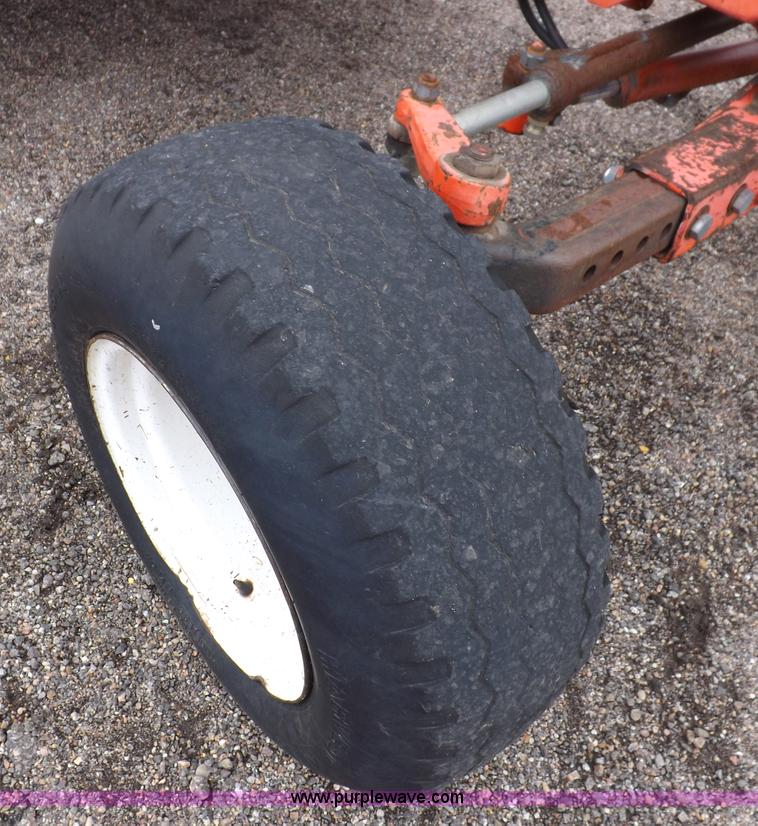 image for item I7526 1997 Ford New Holland 6640SL tractor