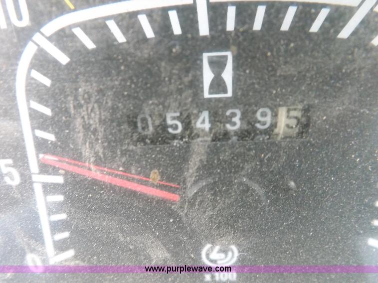 image for item I7527 1998 Ford 7740SL MFWD tractor